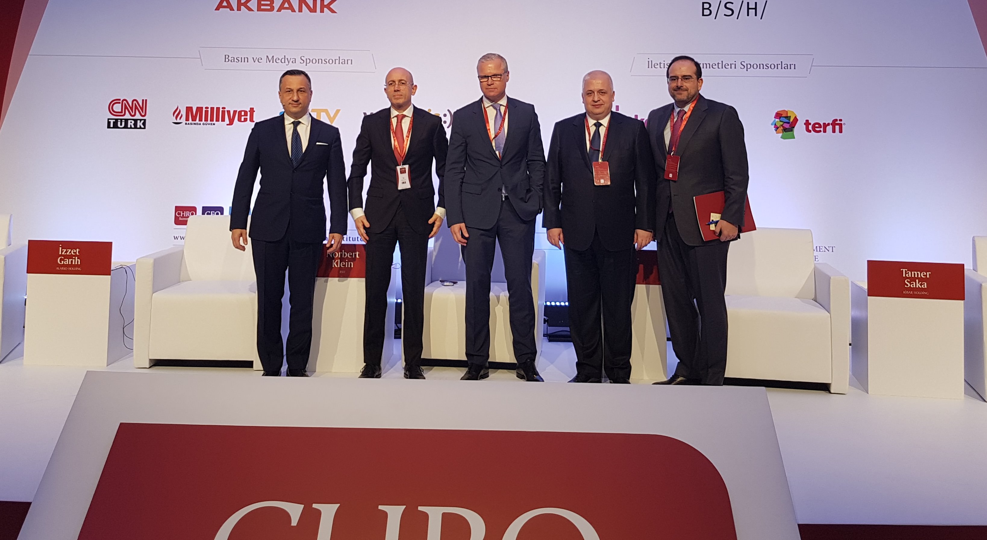 Alarko Holding Yönetim Kurulu Başkanı İzzet Garih CHRO Summit'e Katıldı